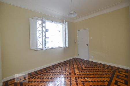 Sala de apartamento para alugar com 3 quartos, 80m² em Ingá, Niterói