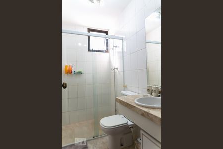 Apartamento à venda com 111m², 3 quartos e 3 vagas Apartamento à venda com 111m², 3 quartos e 3 vagasBanheiro