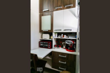 Apartamento à venda com 111m², 3 quartos e 3 vagas Apartamento à venda com 111m², 3 quartos e 3 vagasCozinha