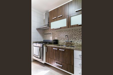 Apartamento à venda com 111m², 3 quartos e 3 vagas Apartamento à venda com 111m², 3 quartos e 3 vagasCozinha