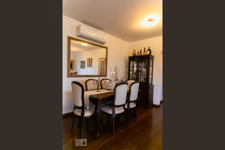 Apartamento à venda com 111m², 3 quartos e 3 vagas Apartamento à venda com 111m², 3 quartos e 3 vagasSala