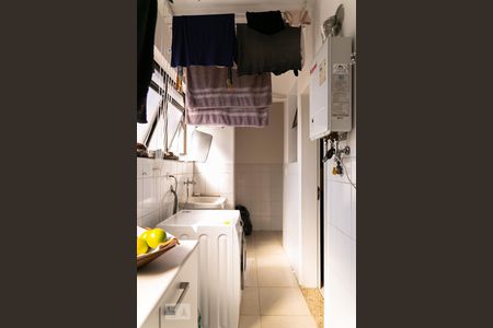 Apartamento à venda com 111m², 3 quartos e 3 vagas Apartamento à venda com 111m², 3 quartos e 3 vagasÁrea de Serviço