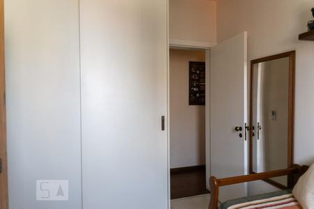 Apartamento à venda com 111m², 3 quartos e 3 vagas Apartamento à venda com 111m², 3 quartos e 3 vagasQuarto