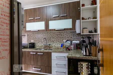 Apartamento à venda com 111m², 3 quartos e 3 vagas Apartamento à venda com 111m², 3 quartos e 3 vagasCozinha