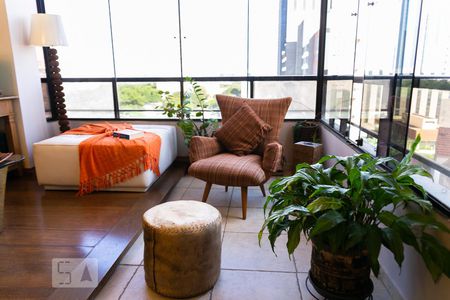 Sala de apartamento à venda com 3 quartos, 111m² em Vila Mariana, São Paulo