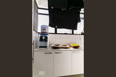 Apartamento à venda com 111m², 3 quartos e 3 vagas Apartamento à venda com 111m², 3 quartos e 3 vagasÁrea de Serviço