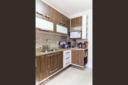 Apartamento à venda com 111m², 3 quartos e 3 vagas Apartamento à venda com 111m², 3 quartos e 3 vagasCozinha