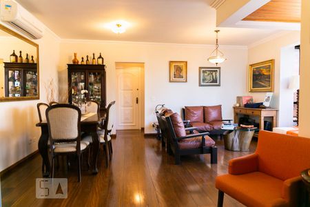 Apartamento à venda com 111m², 3 quartos e 3 vagas Apartamento à venda com 111m², 3 quartos e 3 vagasSala