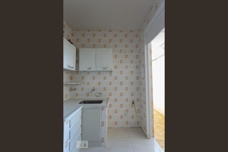 Cozinha de apartamento à venda com 3 quartos, 92m² em Cidade Nova, Belo Horizonte