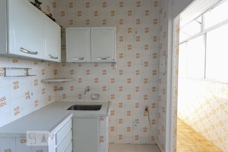 Cozinha de apartamento à venda com 3 quartos, 92m² em Cidade Nova, Belo Horizonte