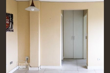 Detalhe da Sal de apartamento para alugar com 1 quarto, 42m² em Cristal, Porto Alegre