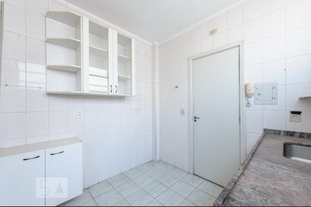 Cozinha de apartamento para alugar com 3 quartos, 90m² em Botafogo, Campinas