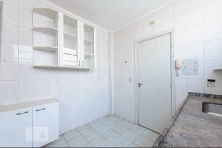 Cozinha de apartamento à venda com 3 quartos, 90m² em Botafogo, Campinas