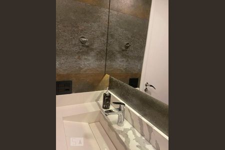 Apartamento para alugar com 66m², 2 quartos e 1 vaga Apartamento para alugar com 66m², 2 quartos e 1 vagaBanheiro