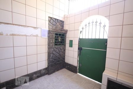 Casa à venda com 111m², 2 quartos e sem vagaEntrada para Sala
