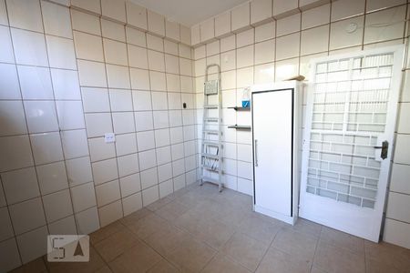 Casa à venda com 111m², 2 quartos e sem vagaÁrea de Serviço