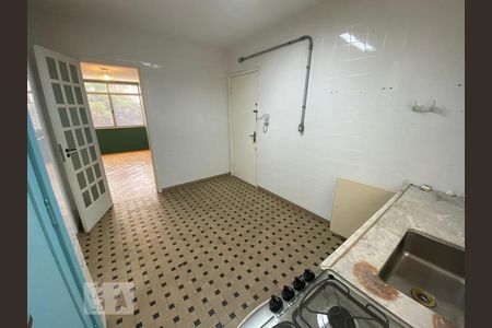 Cozinha de apartamento para alugar com 2 quartos, 77m² em Santa Cecília, São Paulo