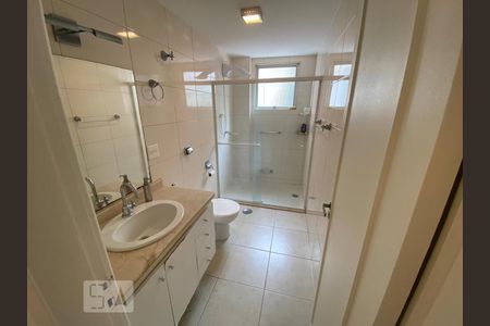 Banheiro de apartamento para alugar com 2 quartos, 77m² em Santa Cecília, São Paulo