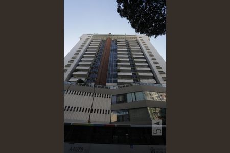 Fachada de apartamento para alugar com 1 quarto, 70m² em Copacabana, Rio de Janeiro