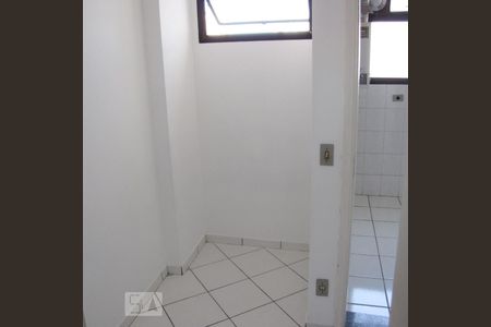 Quarto de Serviço de apartamento para alugar com 3 quartos, 105m² em Sumaré, São Paulo