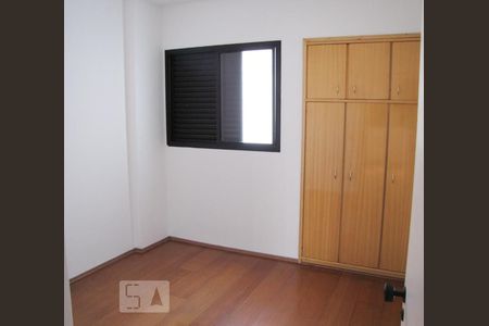 Quarto 2 de apartamento para alugar com 3 quartos, 105m² em Sumaré, São Paulo