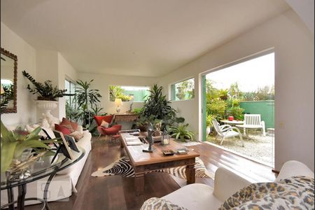 Apartamento à venda com 590m², 4 quartos e 4 vagasSala