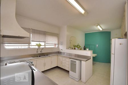 Apartamento à venda com 590m², 4 quartos e 4 vagasCozinha