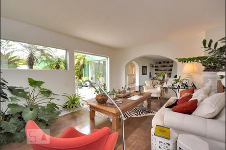 Apartamento à venda com 590m², 4 quartos e 4 vagasSala