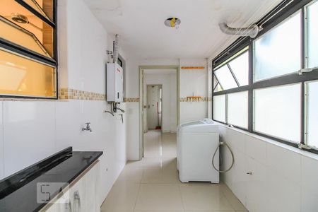Apartamento para alugar com 145m², 3 quartos e 1 vagaDetalhe da area de serviço