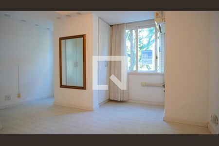 Suite 1 de apartamento para alugar com 4 quartos, 145m² em Mont Serrat, Porto Alegre