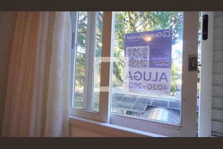 Placa suite 1 direcionada para fora do condomínio  de apartamento para alugar com 4 quartos, 145m² em Mont Serrat, Porto Alegre