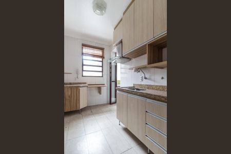 Cozinha de apartamento à venda com 3 quartos, 97m² em Floresta, Porto Alegre