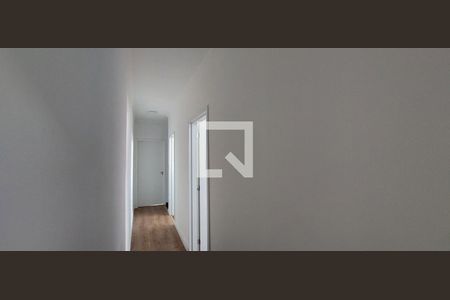 Casa para alugar com 210m², 3 quartos e 2 vagasCorredor Quartos