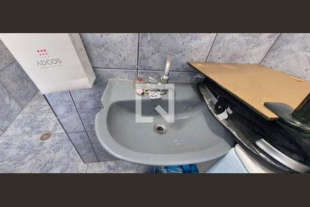 Casa para alugar com 210m², 3 quartos e 2 vagasBanheiro Quarto 1 suíte