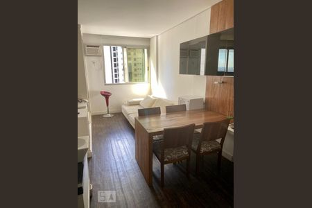 Sala de kitnet/studio para alugar com 1 quarto, 36m² em Vila da Serra, Nova Lima