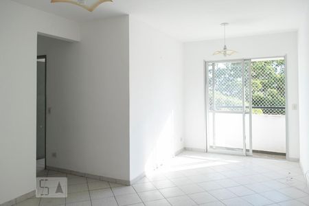 SALA de apartamento para alugar com 3 quartos, 113m² em Vila Amélia, São Paulo