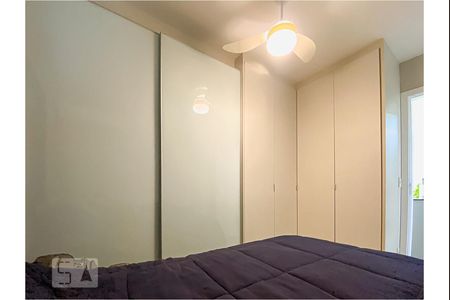 Segundo dormitório de apartamento para alugar com 2 quartos, 64m² em Vila Olímpia, São Paulo