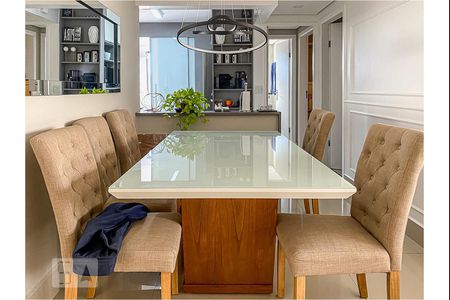 Apartamento à venda com 64m², 2 quartos e 1 vagaSala