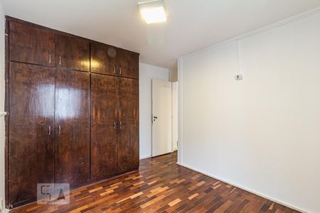 Primeiro dormitório de apartamento para alugar com 2 quartos, 65m² em Vila Nova Conceição, São Paulo