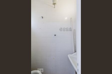 Apartamento para alugar com 65m², 2 quartos e 1 vaga Apartamento para alugar com 65m², 2 quartos e 1 vagaBanheiro de serviço
