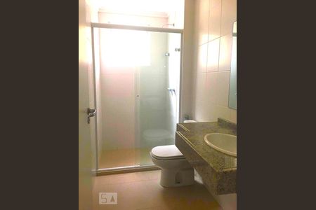 Banheiro - Box de apartamento para alugar com 2 quartos, 72m² em Centro, Florianópolis