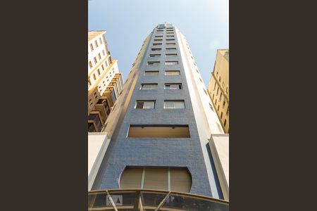 Apartamento à venda com 101m², 3 quartos e 2 vagasFachada