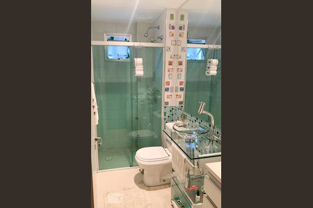 Banheiro  de apartamento à venda com 3 quartos, 101m² em Vila Monte Alegre, São Paulo