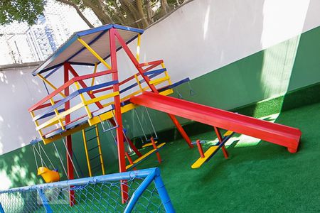 Apartamento à venda com 101m², 3 quartos e 2 vagasPlayground