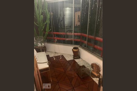 Apartamento à venda com 101m², 3 quartos e 2 vagasvaranda