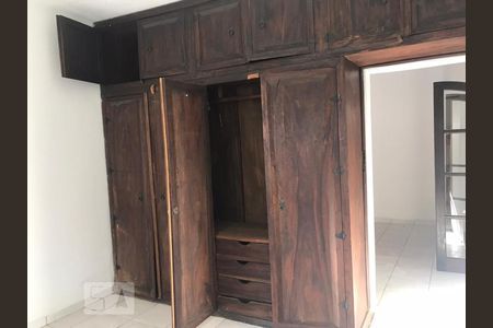 Casa à venda com 60m², 1 quarto e 1 vagaQuarto