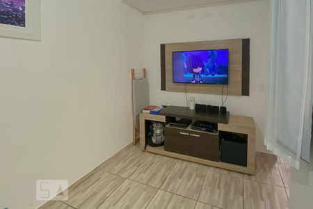 Sala de apartamento para alugar com 2 quartos, 78m² em Jardim Las Vegas, Santo André