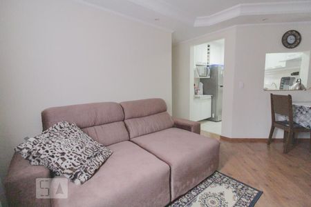 Sala de apartamento para alugar com 3 quartos, 52m² em Cidade Industrial, Curitiba