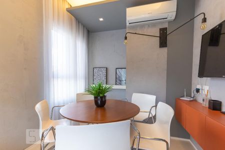 Studio para alugar com 44m², 1 quarto e 1 vaga Studio para alugar com 44m², 1 quarto e 1 vagaÁrea comum - Espaço de trabalho