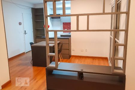Quarto de kitnet/studio para alugar com 1 quarto, 44m² em Vila Lídia, Campinas